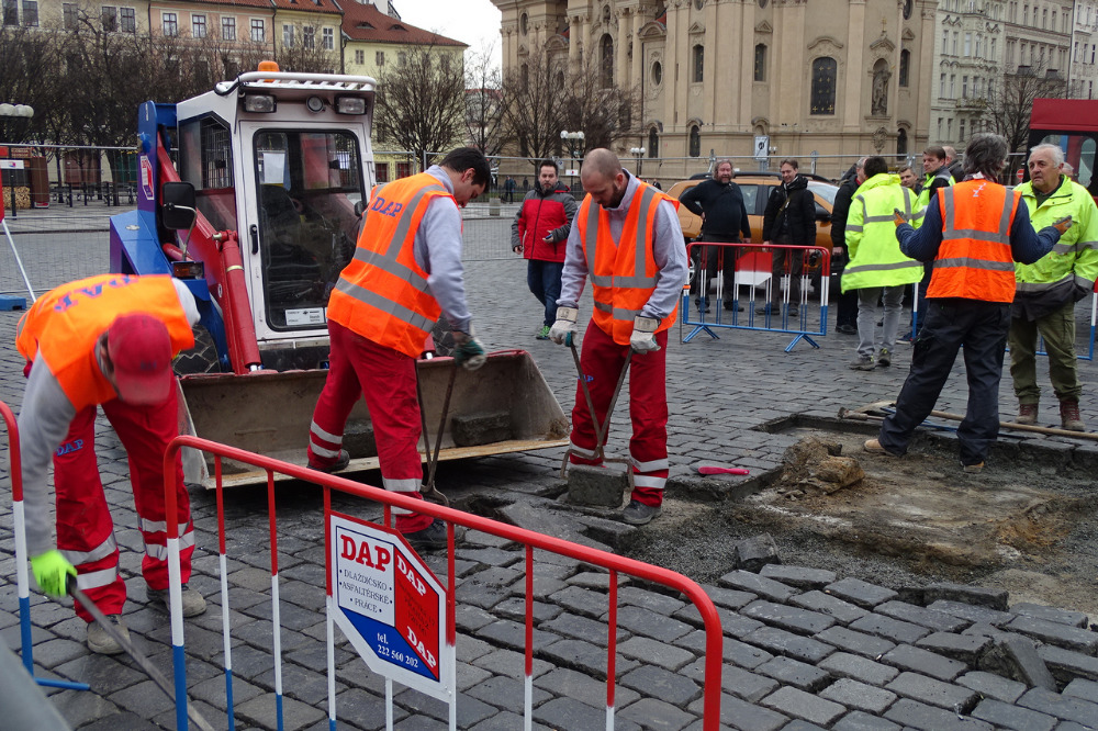 2020.02.17_staromak-sejmuti-dlazby-pro-ms--15-.jpg