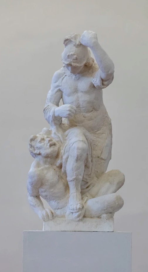 modelandelaa.jpg