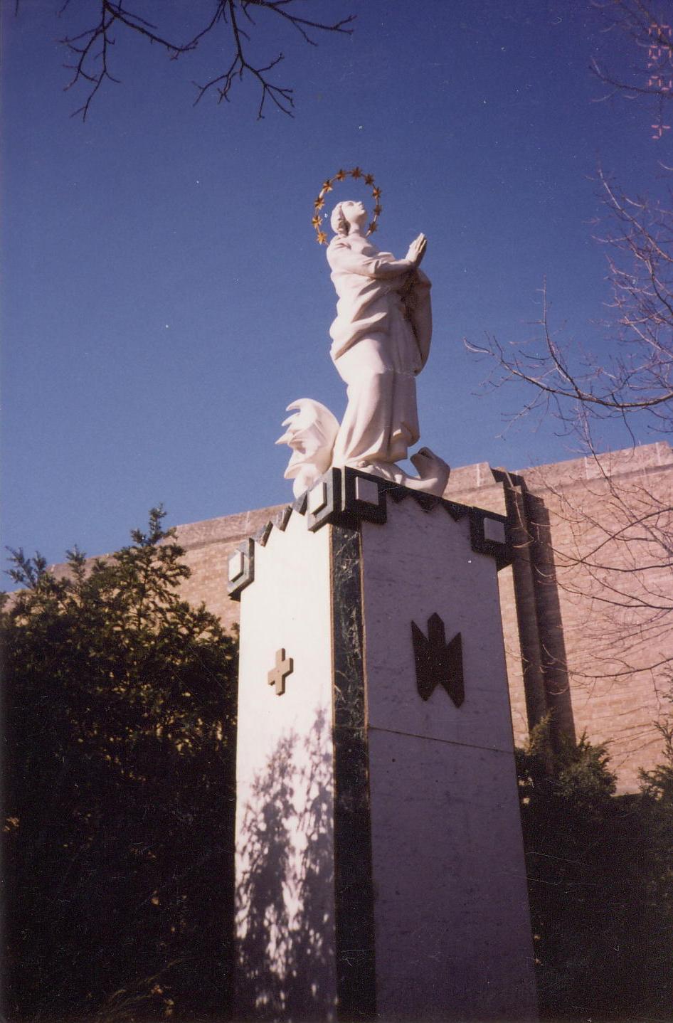 pm-z-exilu-v-lisle1.jpg
