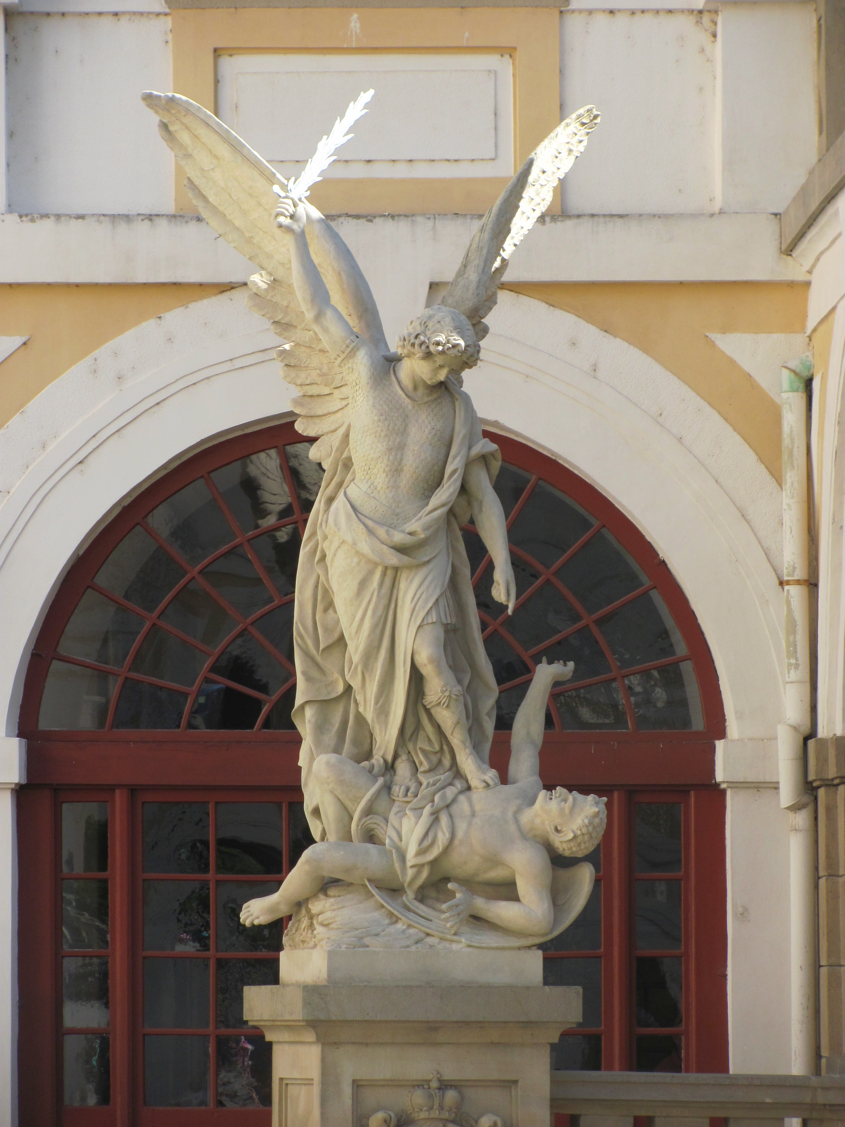 cmp_280.jpg